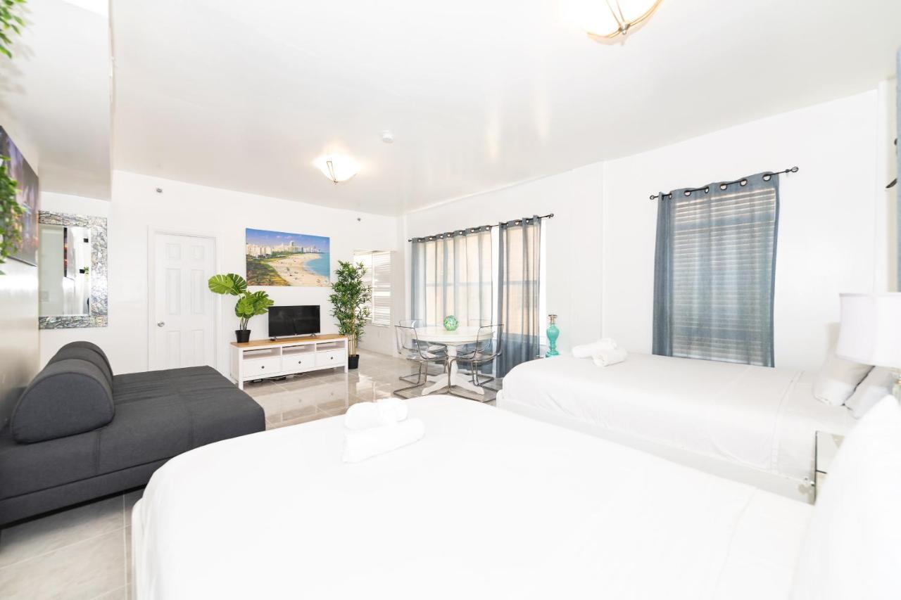Apartments On Ocean Drive Маями Бийч Екстериор снимка