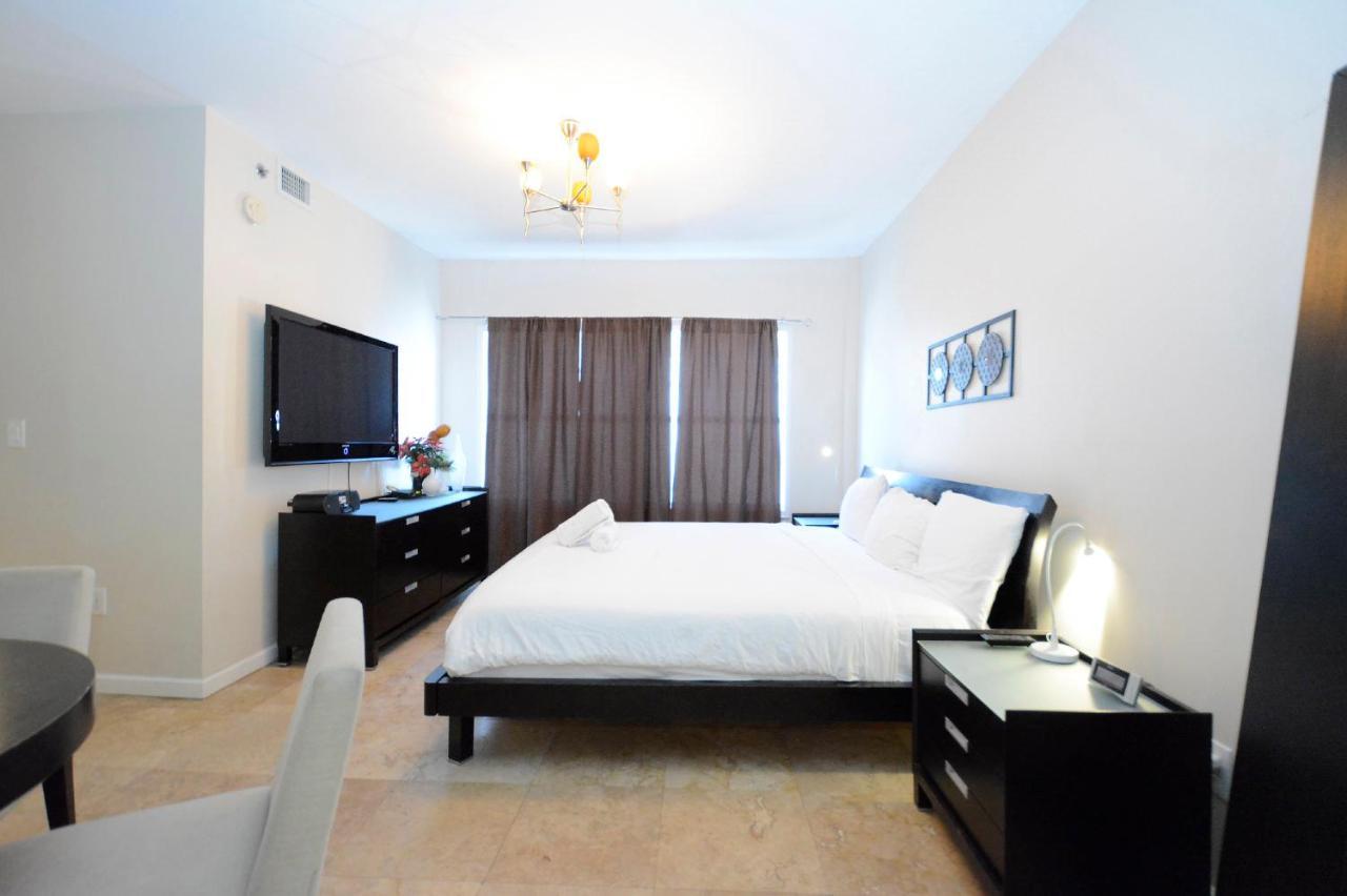 Apartments On Ocean Drive Маями Бийч Екстериор снимка