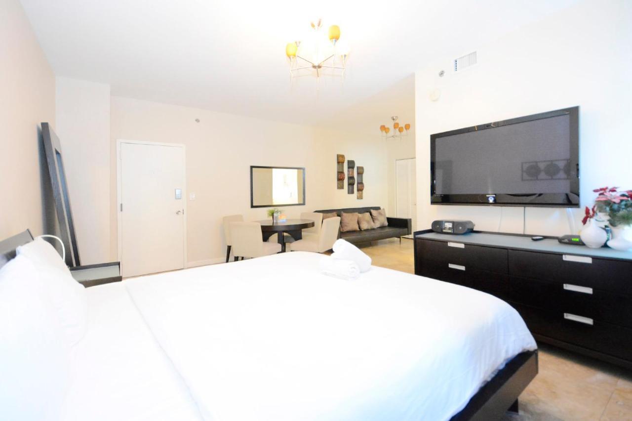 Apartments On Ocean Drive Маями Бийч Екстериор снимка