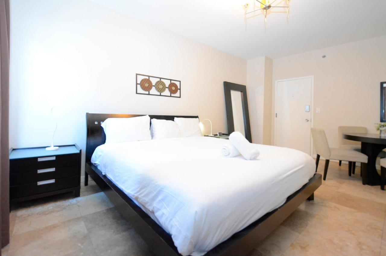 Apartments On Ocean Drive Маями Бийч Екстериор снимка