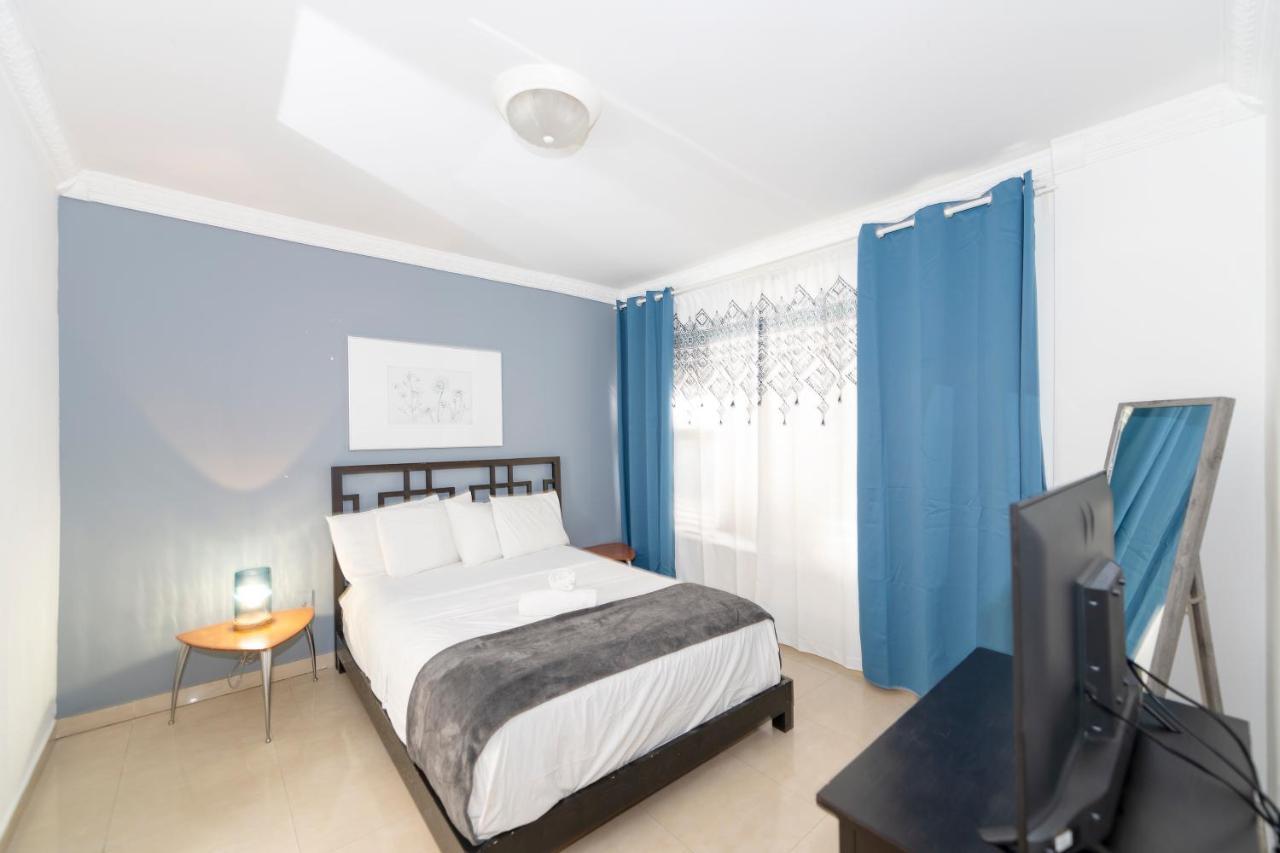 Apartments On Ocean Drive Маями Бийч Екстериор снимка